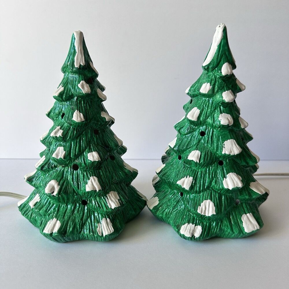 Vintage 1988 Yuletide Lit Ceramic Christmas Trees (2) Snow Hamlet Collection 716